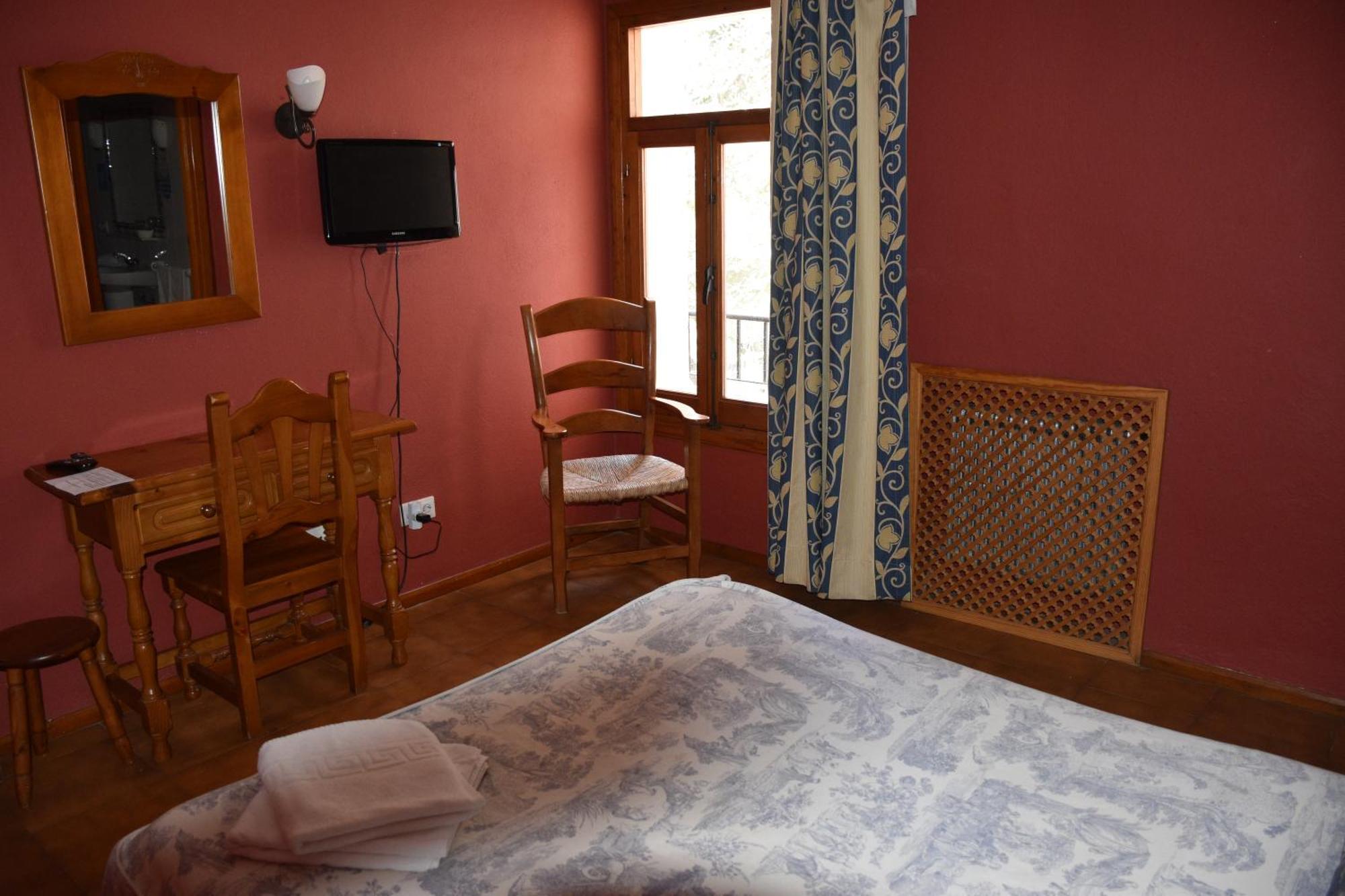 Hotel Refugio de Juanar Ojén Esterno foto