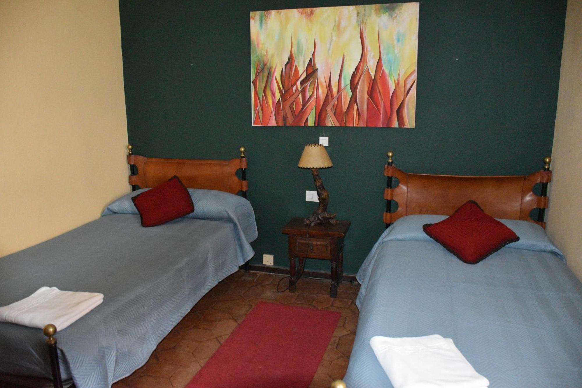 Hotel Refugio de Juanar Ojén Esterno foto