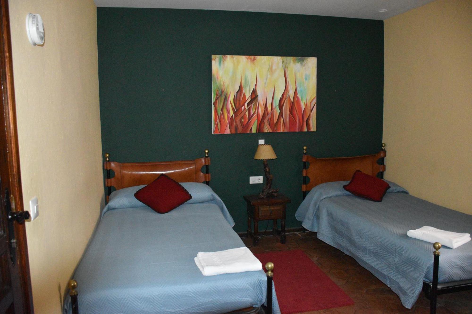 Hotel Refugio de Juanar Ojén Esterno foto